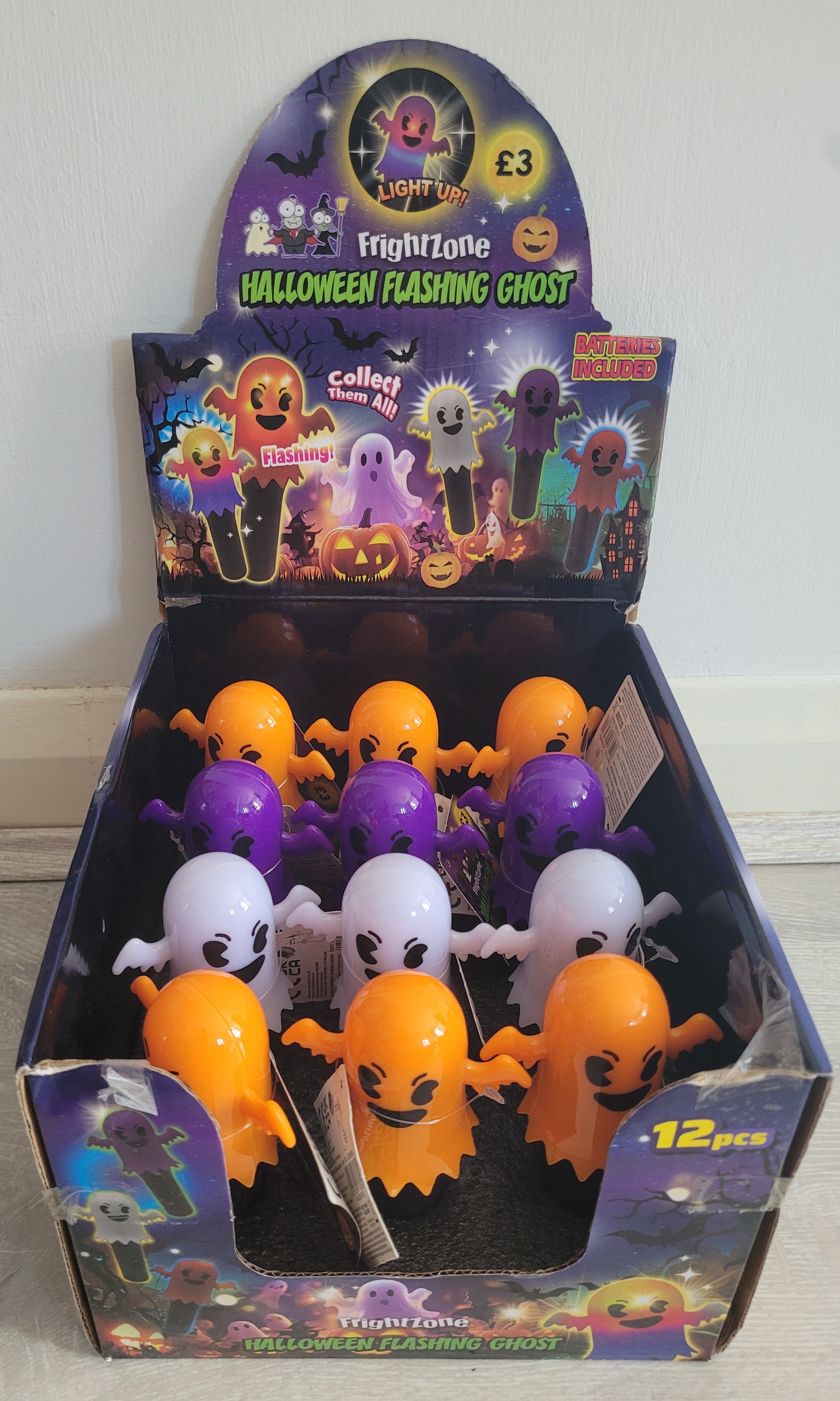 Flashing Halloween Ghosts